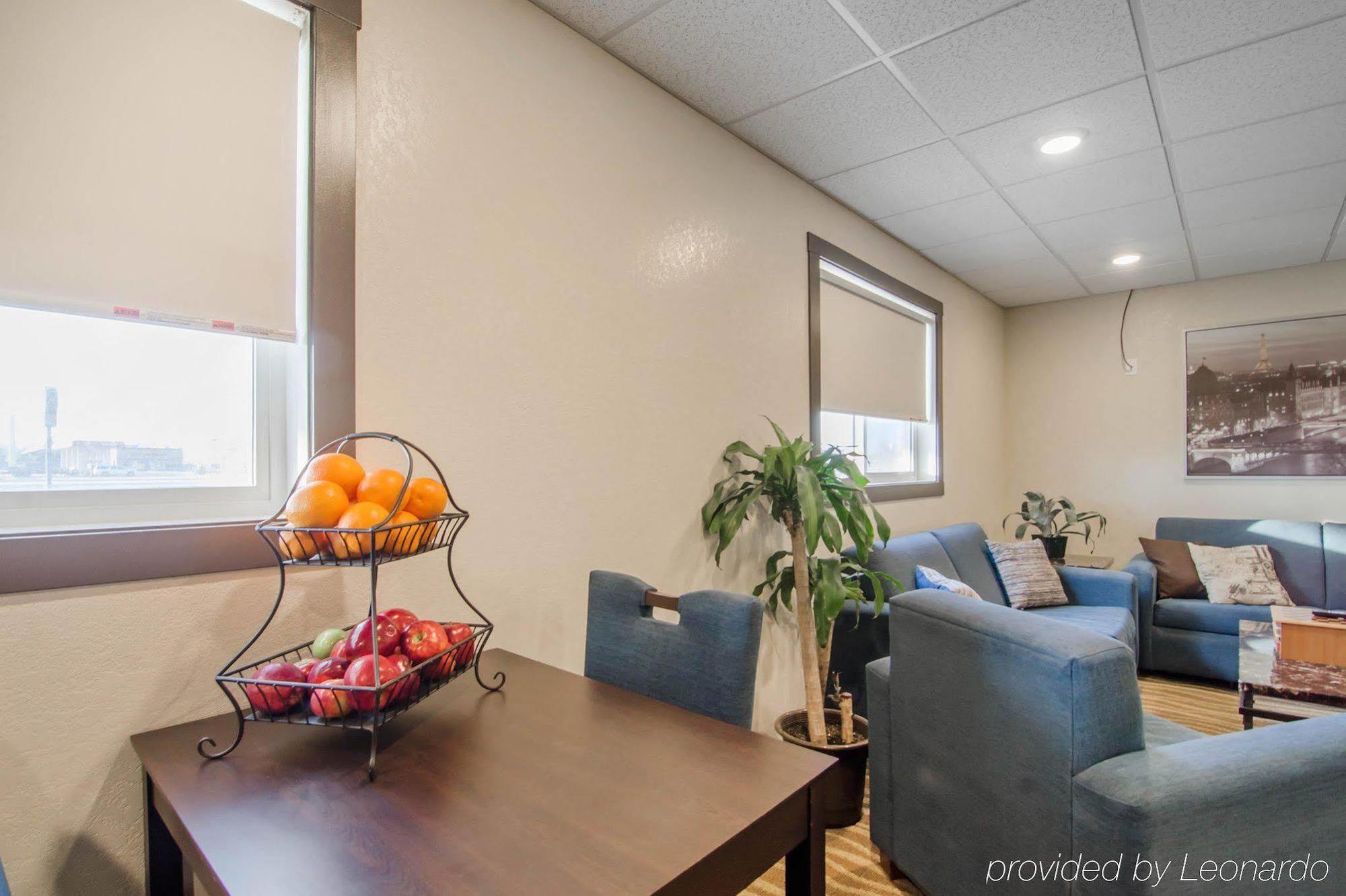 Quality Inn & Suites Kindersley Exterior foto